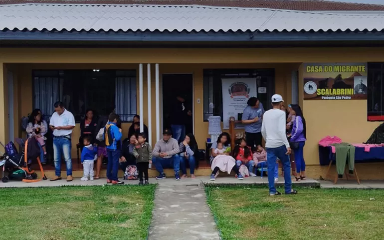 Dòng Scalabrini hỗ trợ người di cư và tị nạn